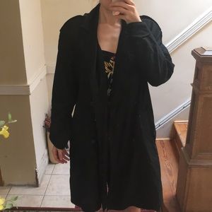 🦄 3/$15 SALE! Oversized Vintage Black Trench